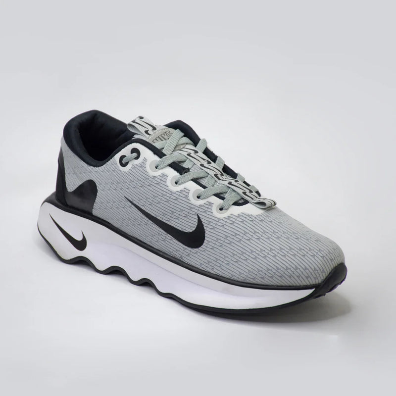 NIKE MOTIVA®