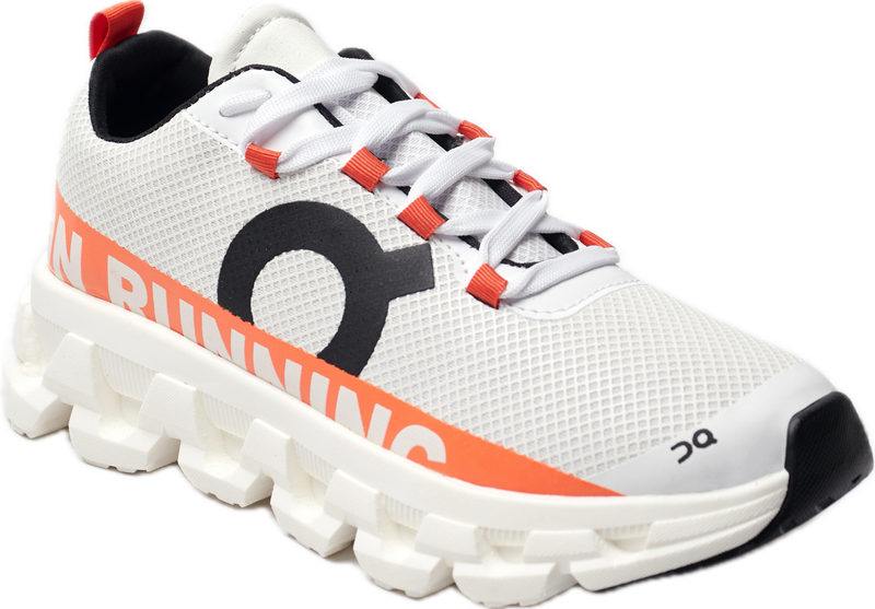 TENIS ON CLOUD RUNNING®